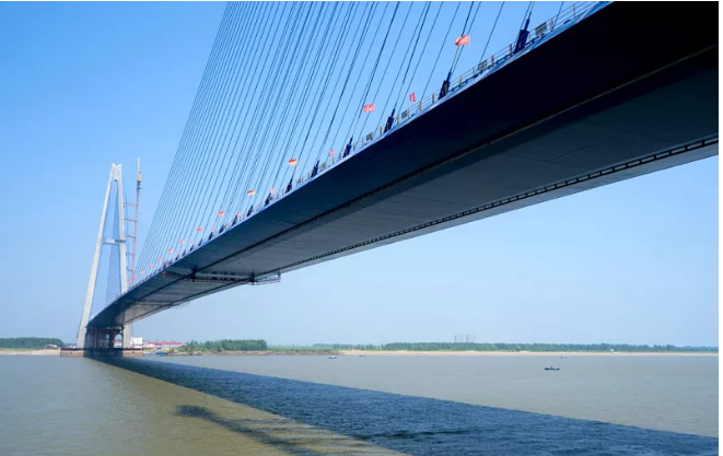 最寬長江大橋----青山長江大橋